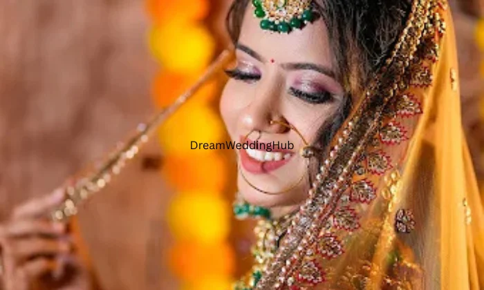 Divyanshi makeovers professional